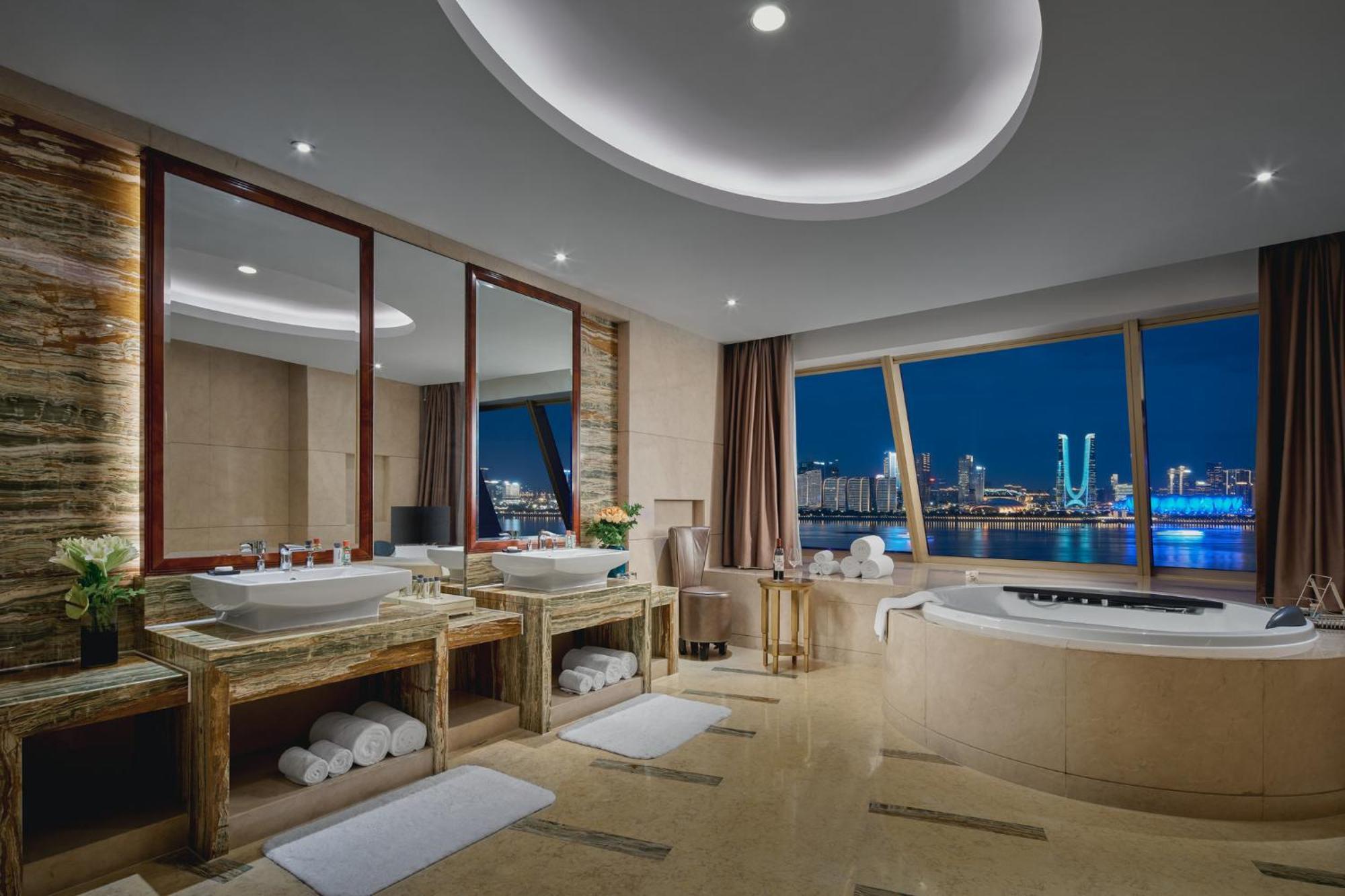 Intercontinental Icc By Ihg 酒店
